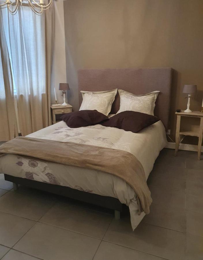 Hotel Restaurant Du Commerce Пуленвиль Экстерьер фото