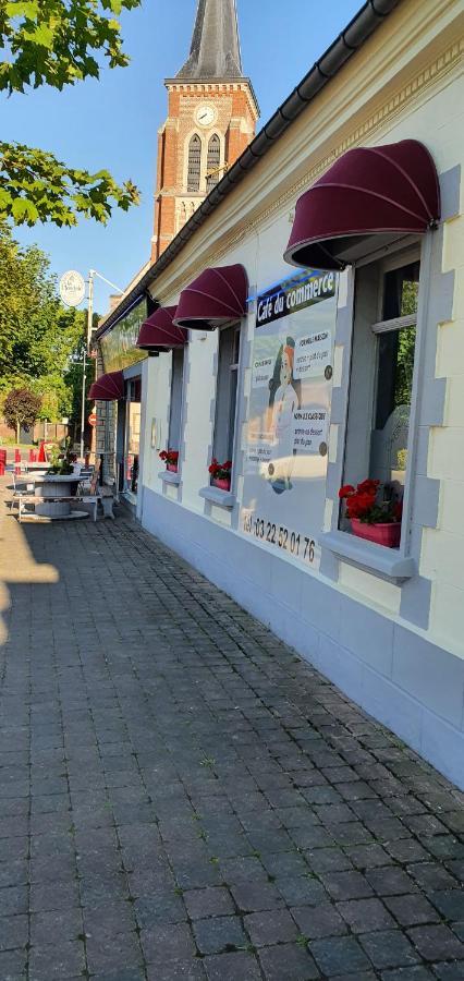 Hotel Restaurant Du Commerce Пуленвиль Экстерьер фото